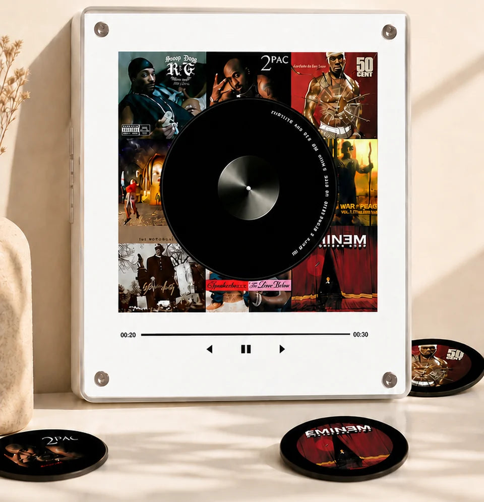 Magneo custom vinyl music box with personalized mini records